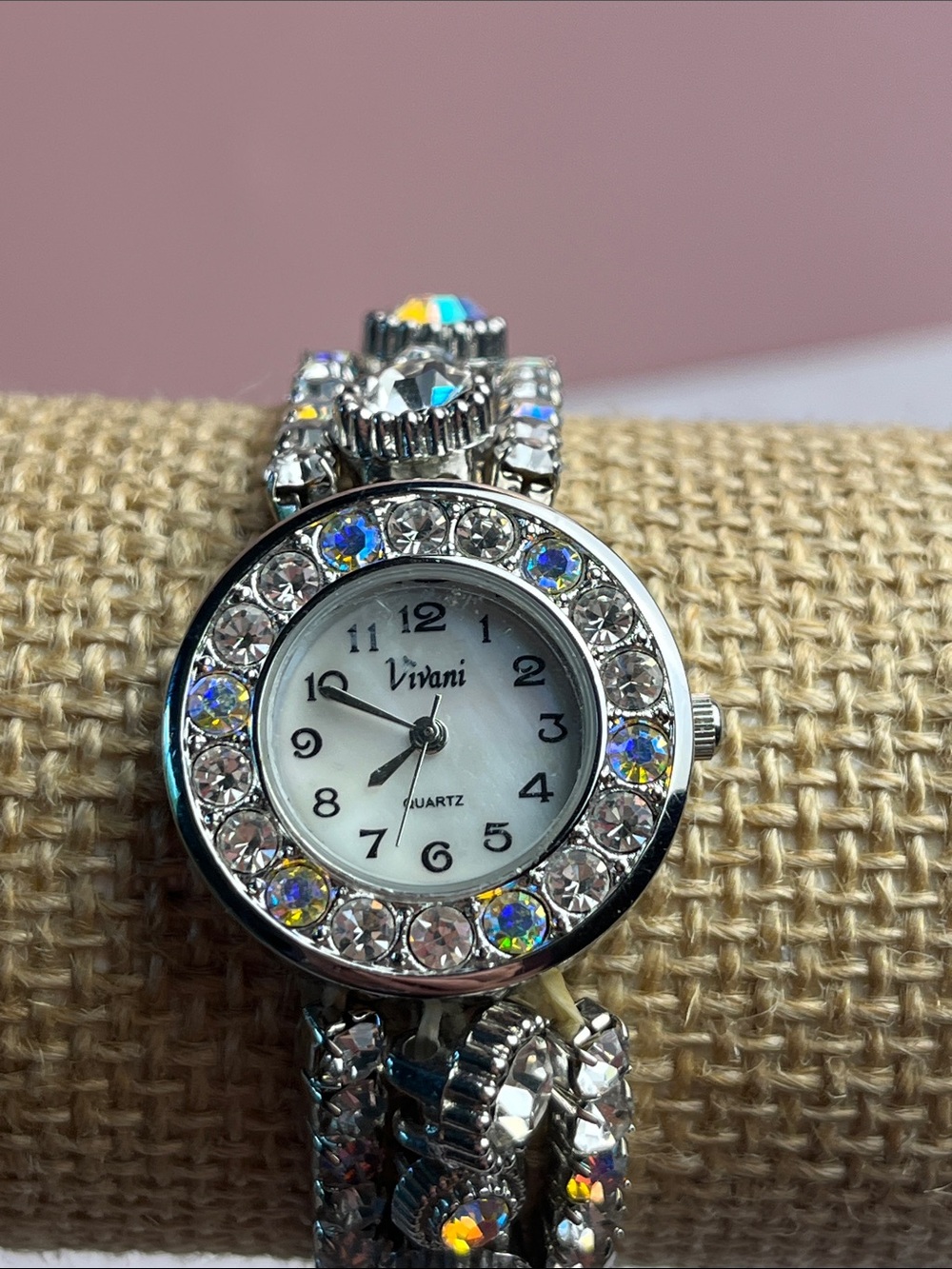 Vintage Vivani Watch Aurora borealis rhinestone AB Stretch Bracelet New battery